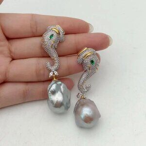 fashion earrings for woman